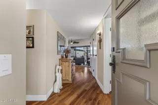 Photo #5: 6981552 Listing 