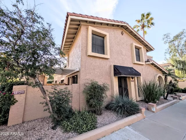 MLS: 6981574 Condo For Sale