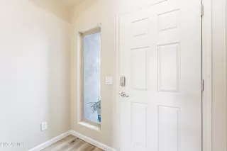 Photo #5: 6981672 Listing 