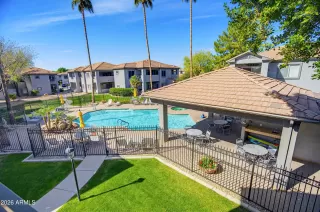 Photo #2: 6981788 Listing 