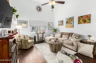 Photo #3: 6981818 Listing 