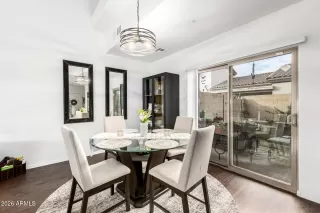 Photo #5: 6981818 Listing 