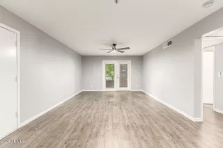 Photo #3: 6981838 Listing 