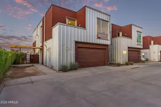 Photo #5: 6981916 Listing 