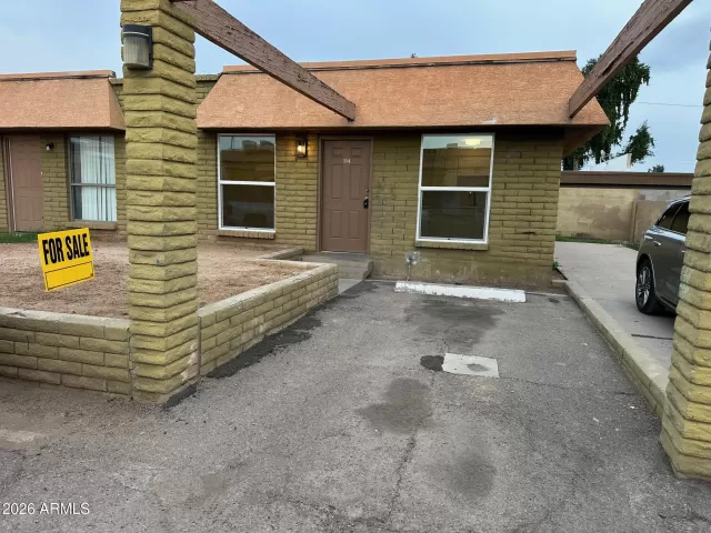 MLS: 6982105 Condo For Sale