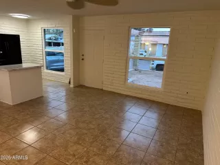 Photo #4: 6982105 Listing 