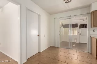 Photo #6: 6982207 Listing 