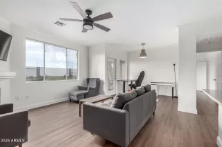 Photo #4: 6982210 Listing 