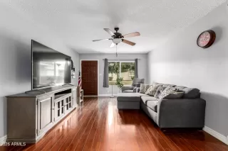 Photo #1: 6982239 Listing 