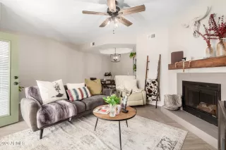 Photo #6: 6982266 Listing 