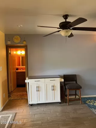 Photo #5: 6982290 Listing 