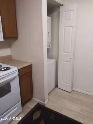 Photo #2: 6982389 Listing 