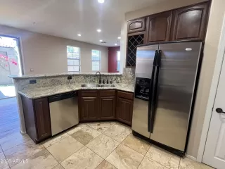 Photo #5: 6982501 Listing 