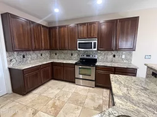 Photo #6: 6982501 Listing 