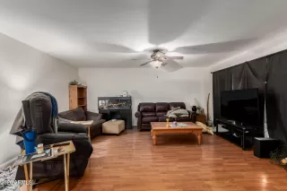 Photo #6: 6982521 Listing 