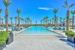 Photo #6: 6982618 Listing 