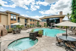 Photo #1: 6982638 Listing 