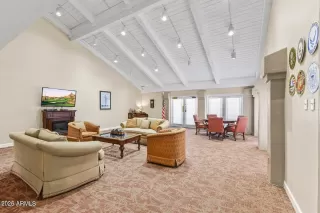 Photo #3: 6982646 Listing 