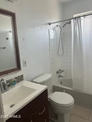 Photo #5: 6982653 Listing 