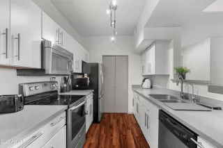 More Details about MLS # 6982656 : 3302 N 7TH STREET 262#262