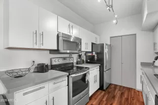 Photo #4: 6982656 Listing 