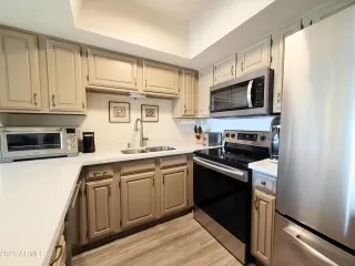 Photo #2: 6982717 Listing 