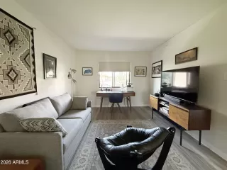 Photo #3: 6982717 Listing 