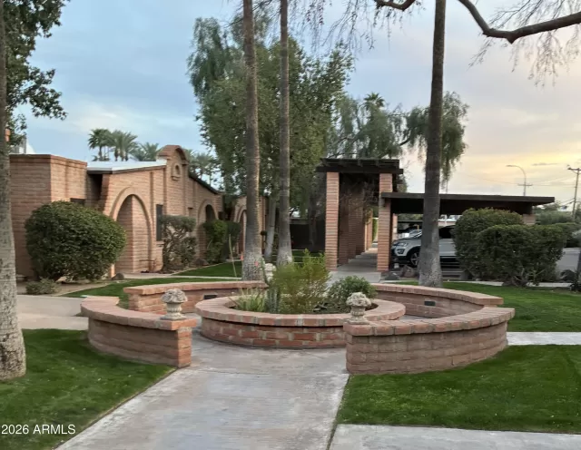 MLS: 6982724 Condo For Sale