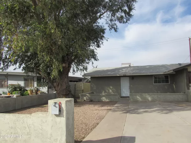 MLS: 6982887 Condo For Sale