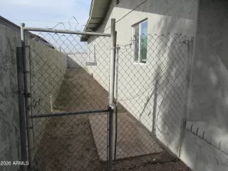 Photo #5: 6982887 Listing 