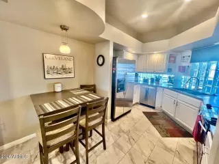 Photo #6: 6982893 Listing