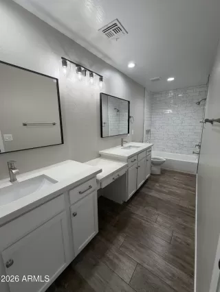 Photo #1: 6982929 Listing 