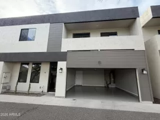 Photo #3: 6982929 Listing 