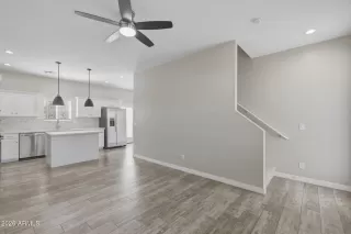 Photo #4: 6982929 Listing 