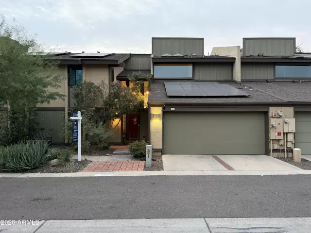 MLS: 6982978 Condo For Sale