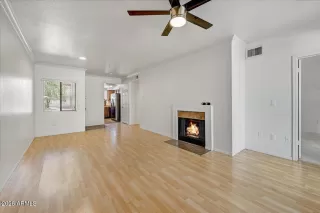 Photo #2: 6982991 Listing 