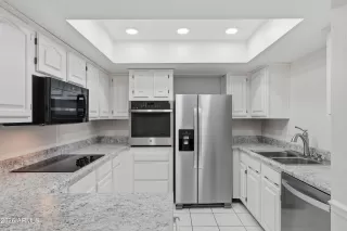 Photo #3: 6983014 Listing 