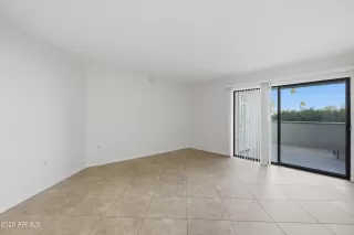 Photo #6: 6983014 Listing 