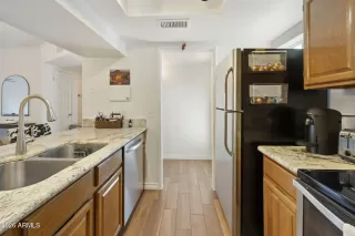 Photo #4: 6983031 Listing 