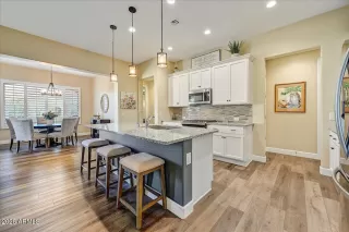 Photo #3: 6983077 Listing 