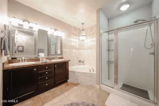 Photo #5: 6983136 Listing 