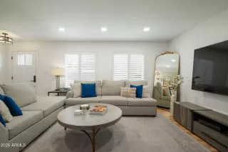 Photo #1: 6983144 Listing 