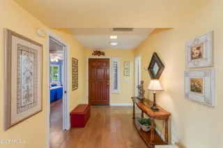 Photo #1: 6983175 Listing 