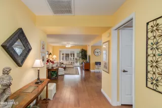 Photo #2: 6983175 Listing 