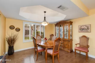 Photo #5: 6983175 Listing 