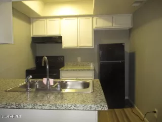 Photo #3: 6983275 Listing 