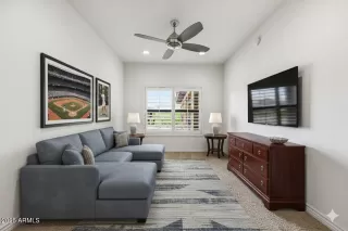 Photo #5: 6983285 Listing 