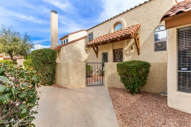 MLS: 6983325 Condo For Sale