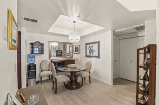 Photo #2: 6983330 Listing 