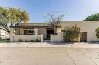 More Details about MLS # 6983345 : 4701 E WINSTON DRIVE